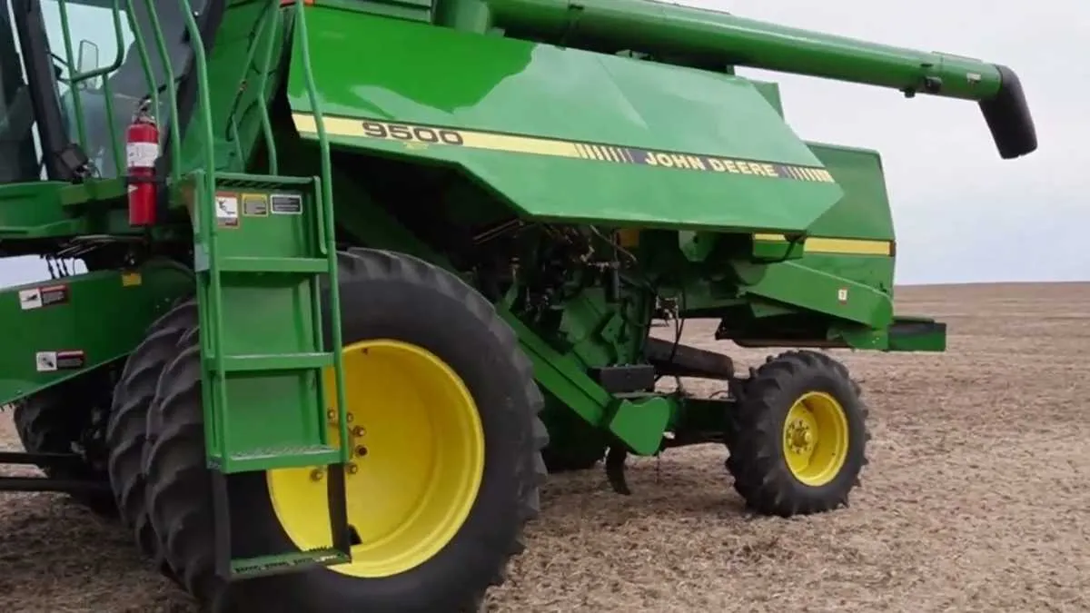 when were john deere 9500 combine specs