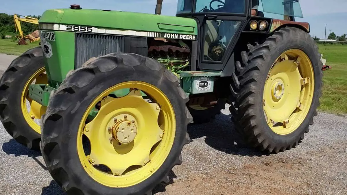 john deere model 2955 specs