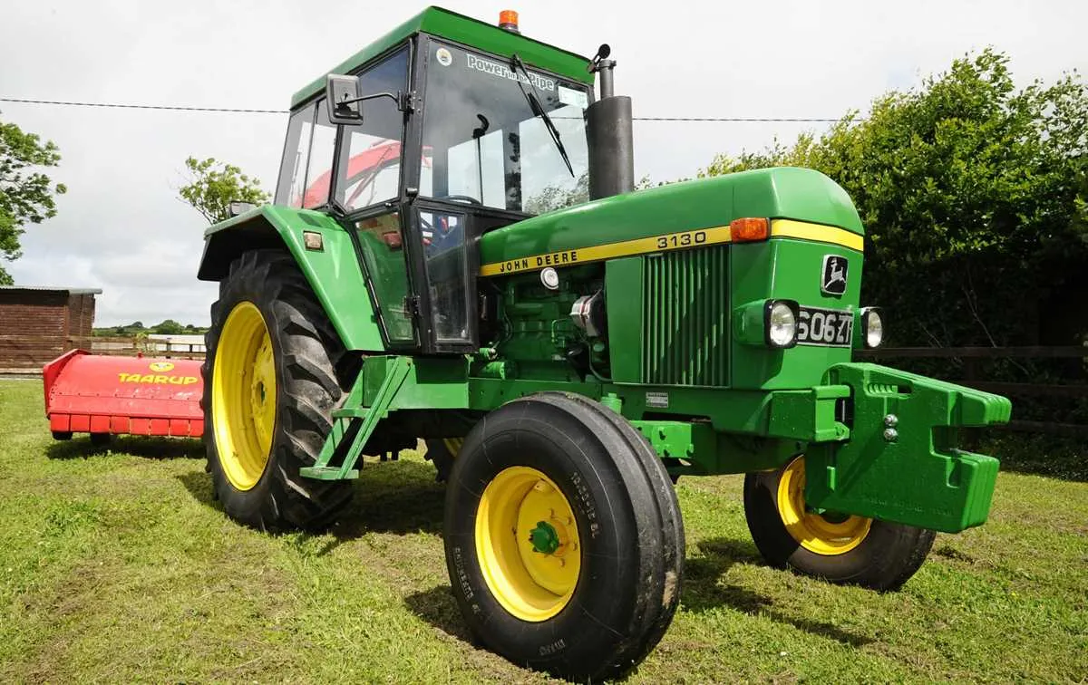 john deere 3130 engine specs
