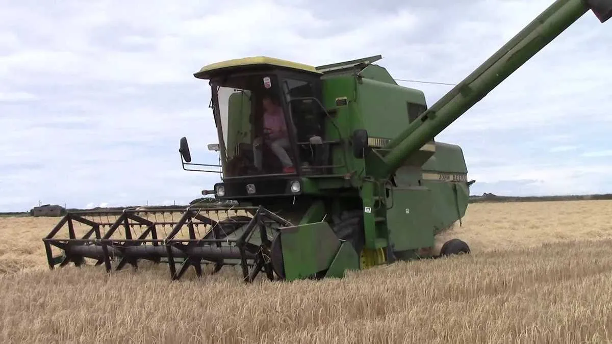 john deere 1065 combine specs john deere 1065 combine specs