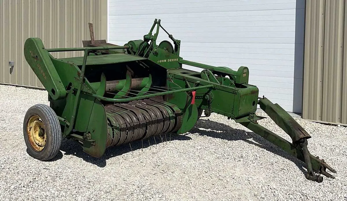john deere 14t square baler specs