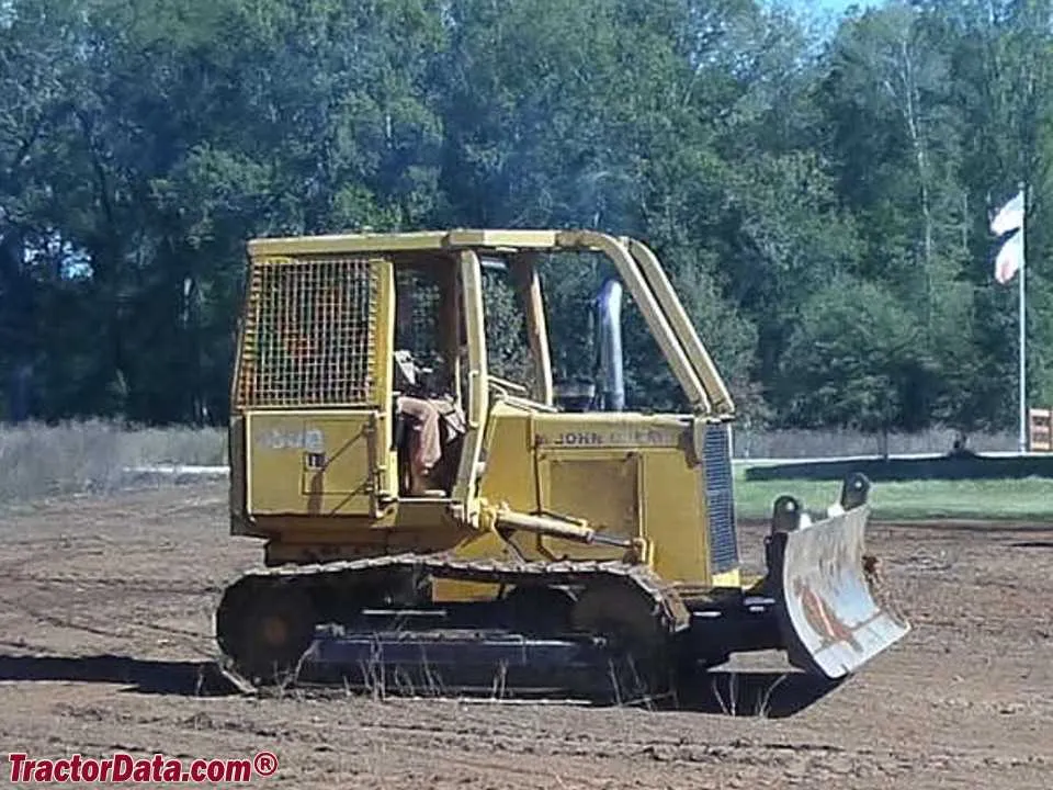 550g john deere dozer specs