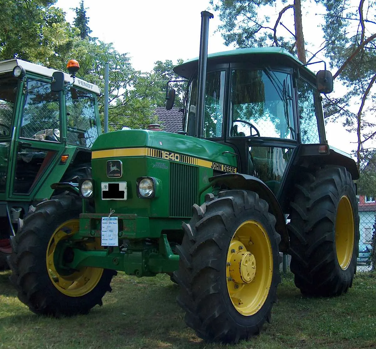 john deere 1640 tractor specs